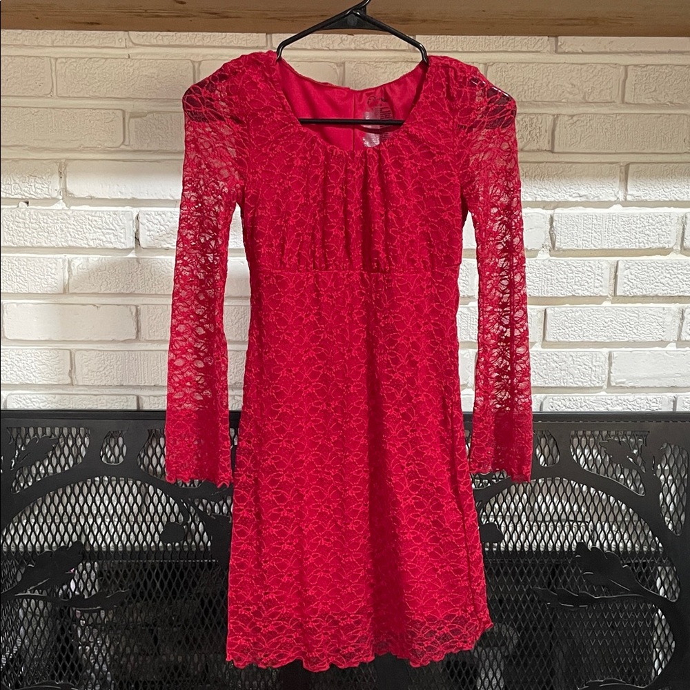 Art Class Vibrant Red Lace Dress